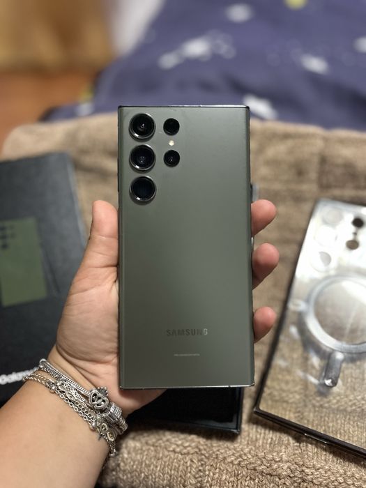 Vand sau schimb Samsung Galaxy S23 Ultra 256GB
