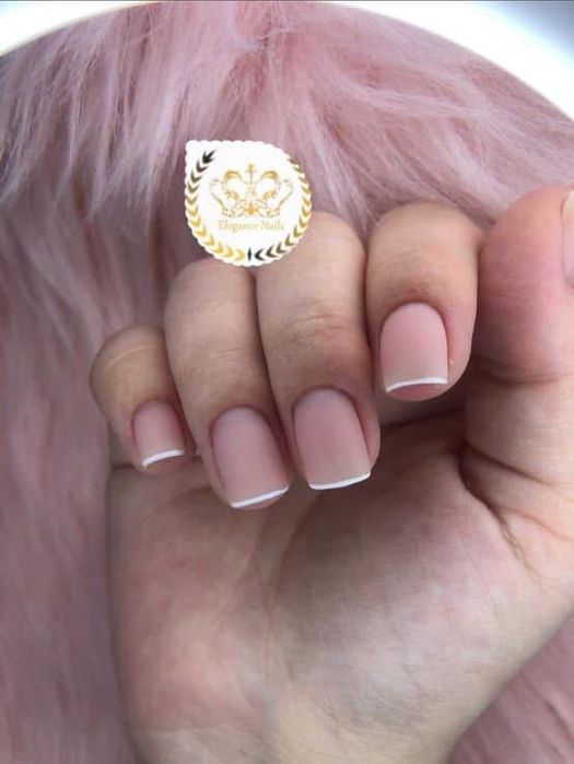 Super ofertă la unghii cu gel