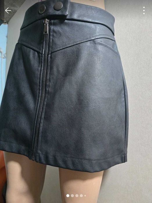 Fusta piele , nou fara eticheta