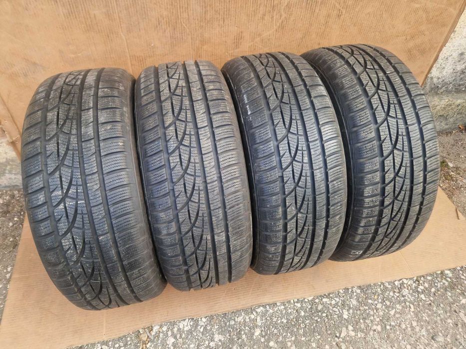 4 броя Hankook R18 235/55
Зимни гуми 
DOT3716
