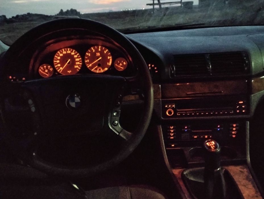 Бмв е39 продам срочна