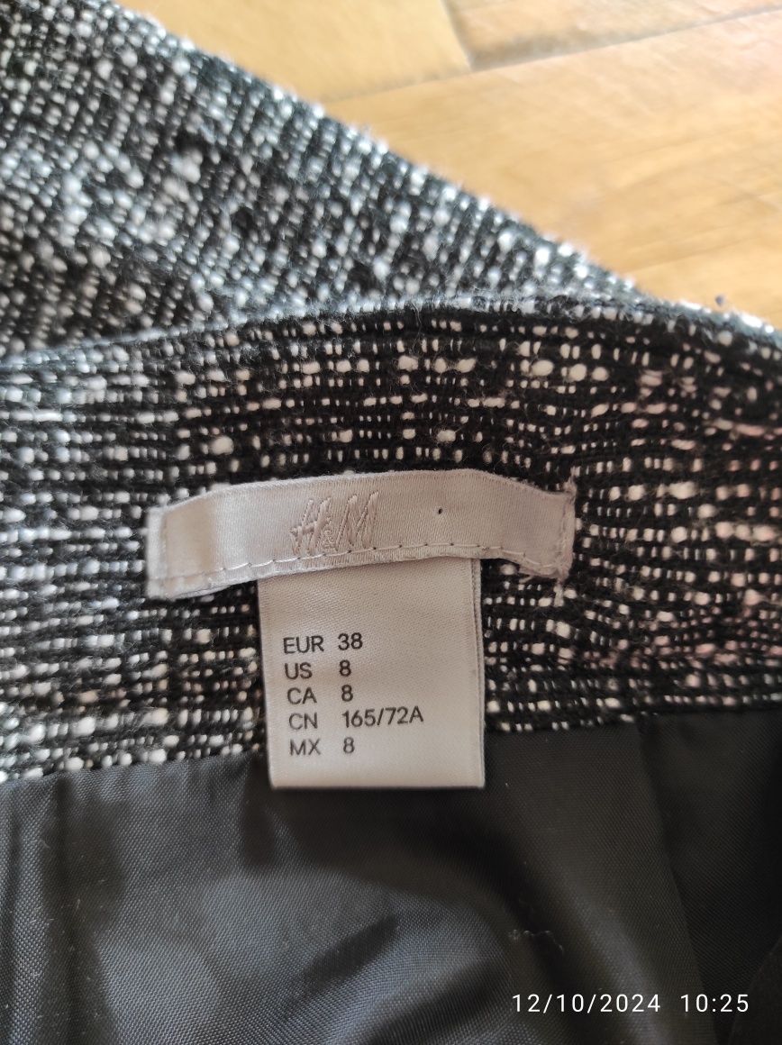 Дамска пола, H&M, 38