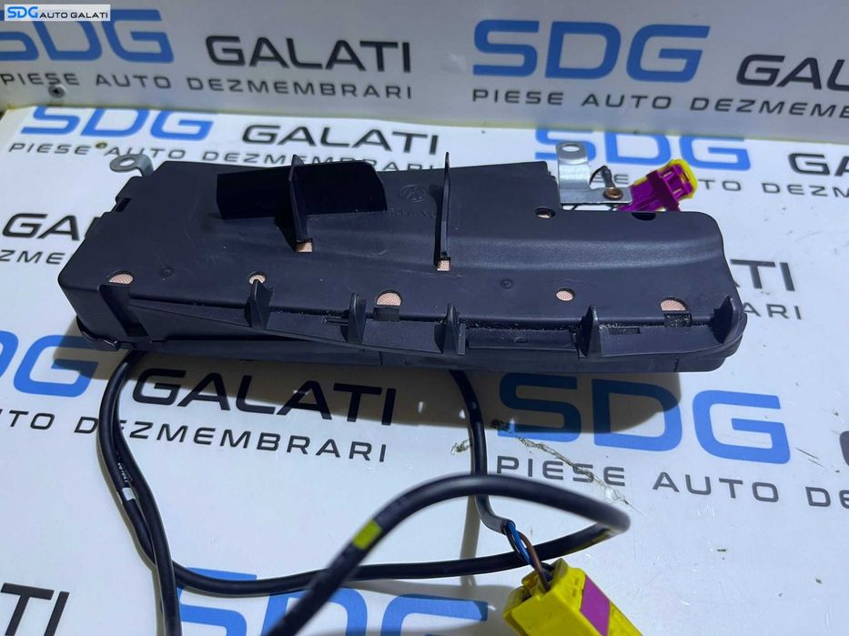 Airbag Scaun Dreapta Fata Pasager Volkswagen Passat B5.5 2001 - 2005 Cod 3B0880240K