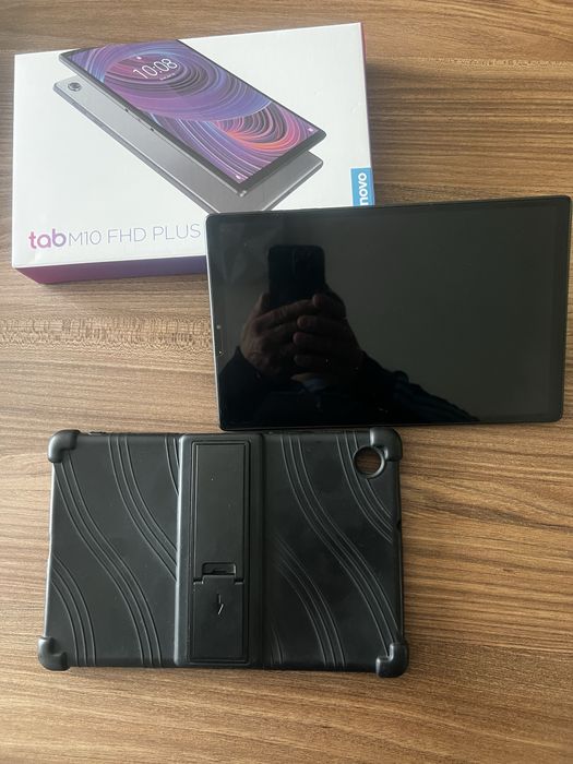 Lenovo tab M10 FHD PLUS