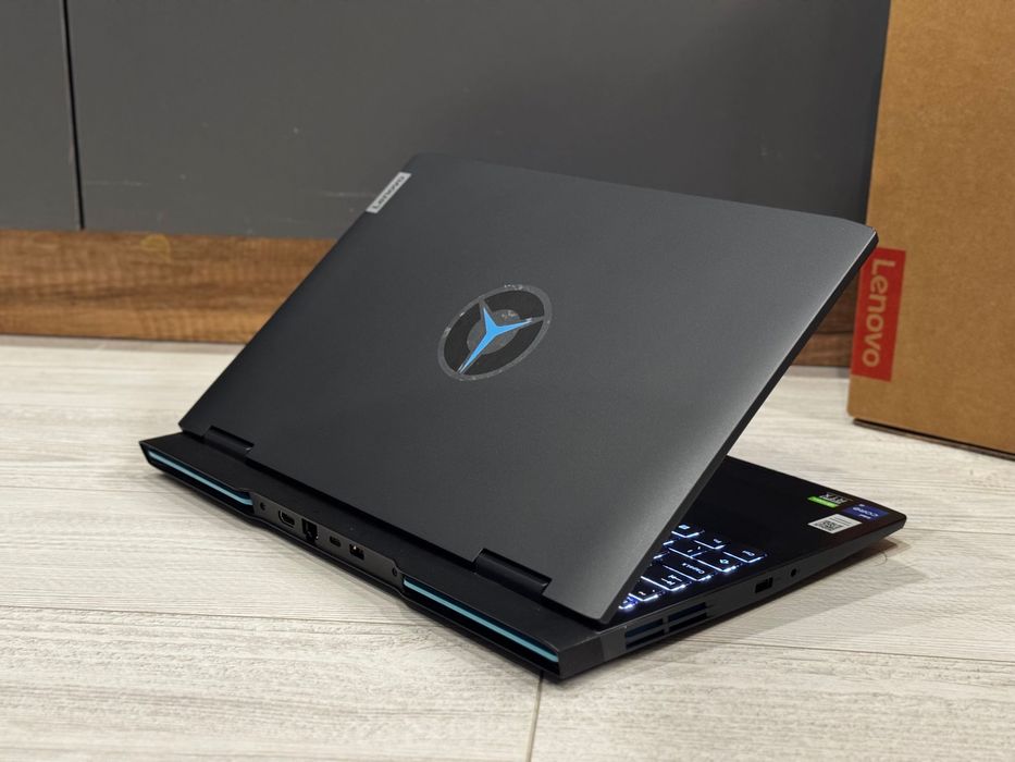 15.6 IPS 120hz /RTX 3050/i5 12450H / 16gb /512ssd / Legion