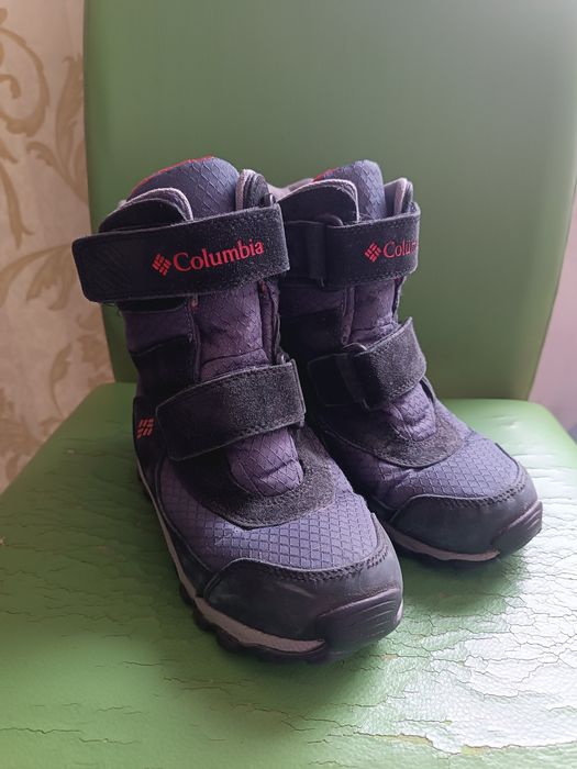 Продам зимние ботинки на мальчика