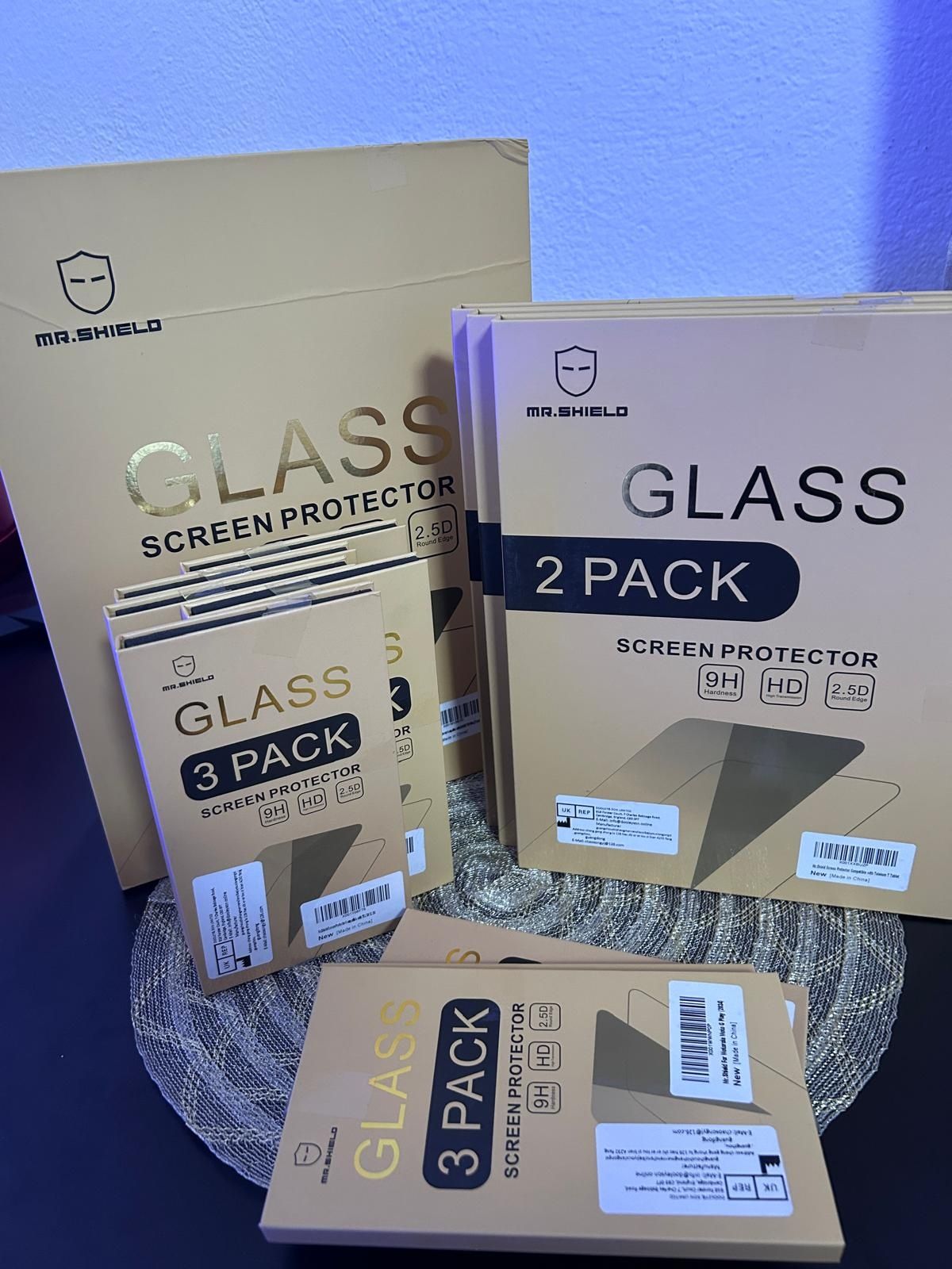 Lot de 99 de produse - glassuri pentru telefoane, tablete etc