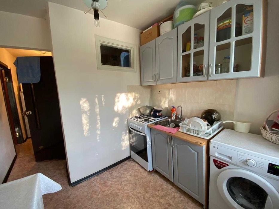 *Продам 2 комн квартиру 13 мкр-н. Помощь в ипотеке. ТОРГ