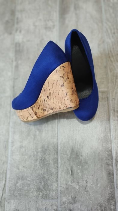 Pantofi cu talpa ortopedica mărimea 35