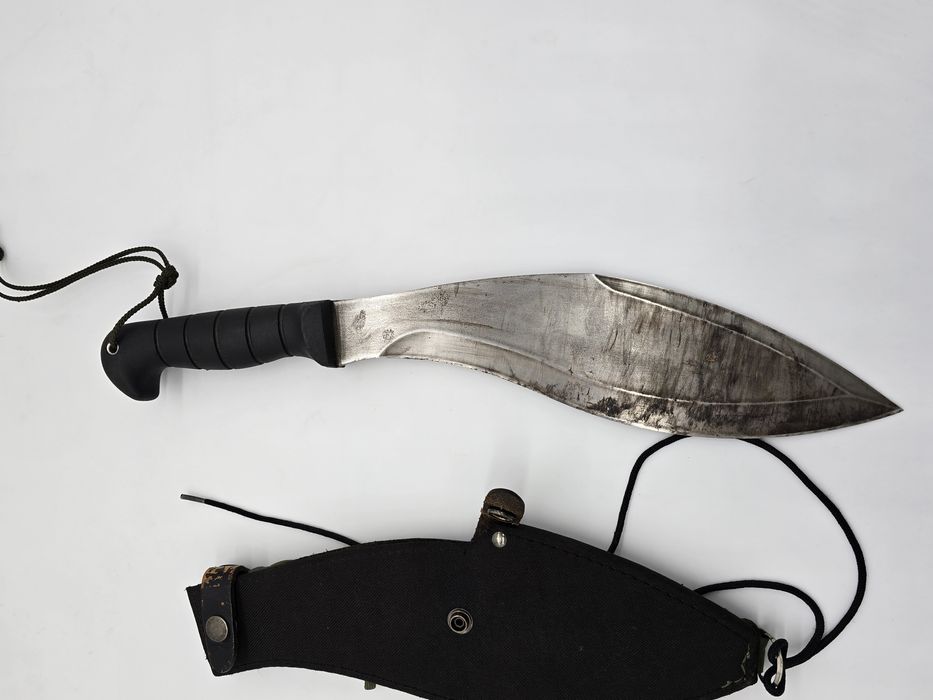 Kabar kukri maceta