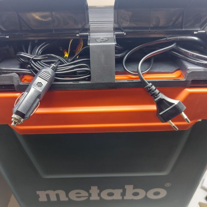 ПРОМОЦИЯ.Акумулаторна хладилна чанта METABO KB 18 BL