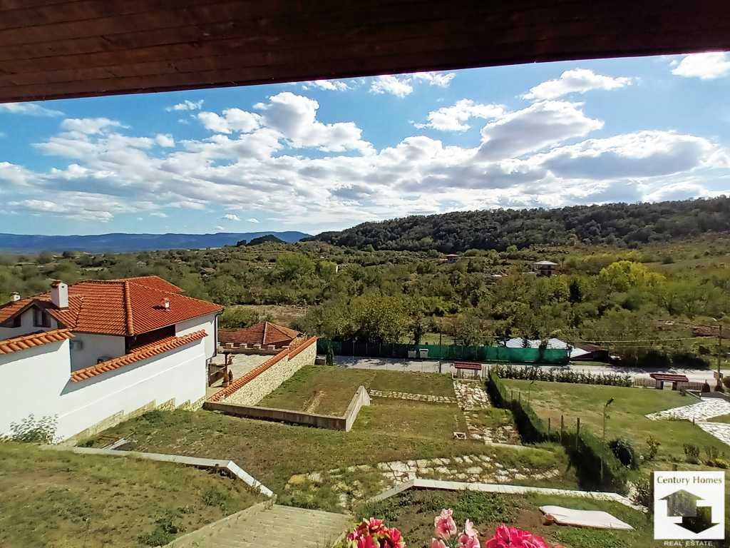 116203 Нова, готова за живеене къща в с. Пчелище, Велико Търново