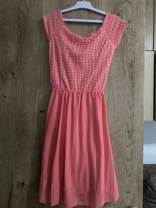 Rochii purtate o data