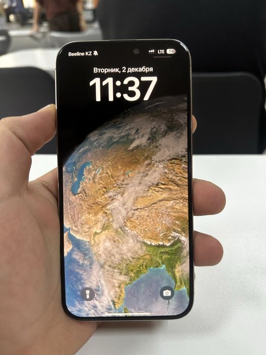 Продам 15 про макс 256 г