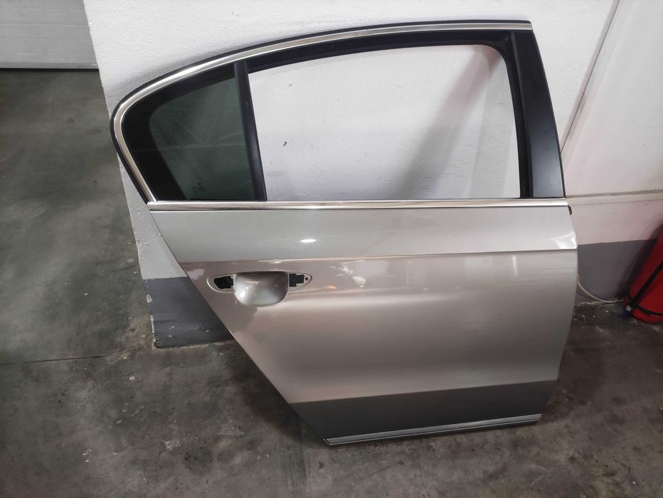 Usa spate dreapta volkswagen vw passat b7 sedan LC8Z