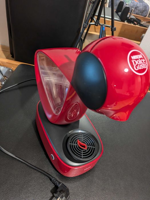 Кафе машина Dolce Gusto