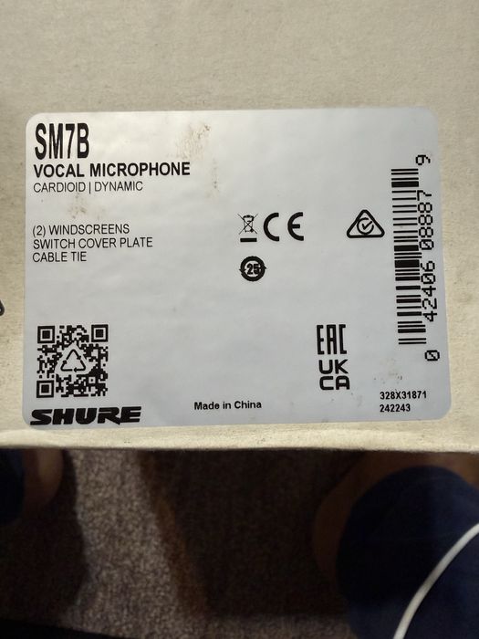 Shure SM 7B microphome
