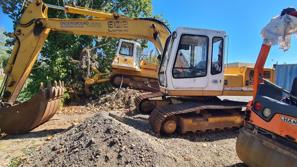 Excavator de vânzare