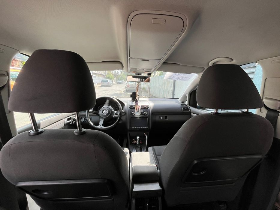 Volkswagen touran 2011