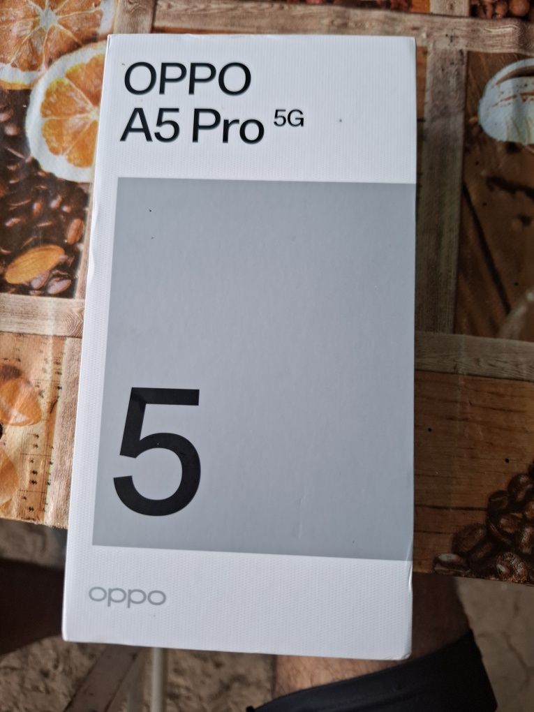 Vând telefon, oppo A5,Pro 5G,telefonul este nou ,ne folosit,stare noua