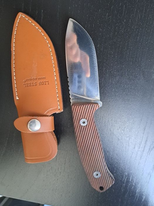 Cuțit full-tang după modelul Lionsteel M3 (China)