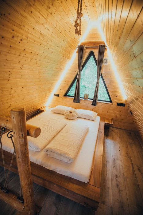 CABANA A-FRAME DE INCHIRIAT - Transalpina, Sugag Casa Iulia