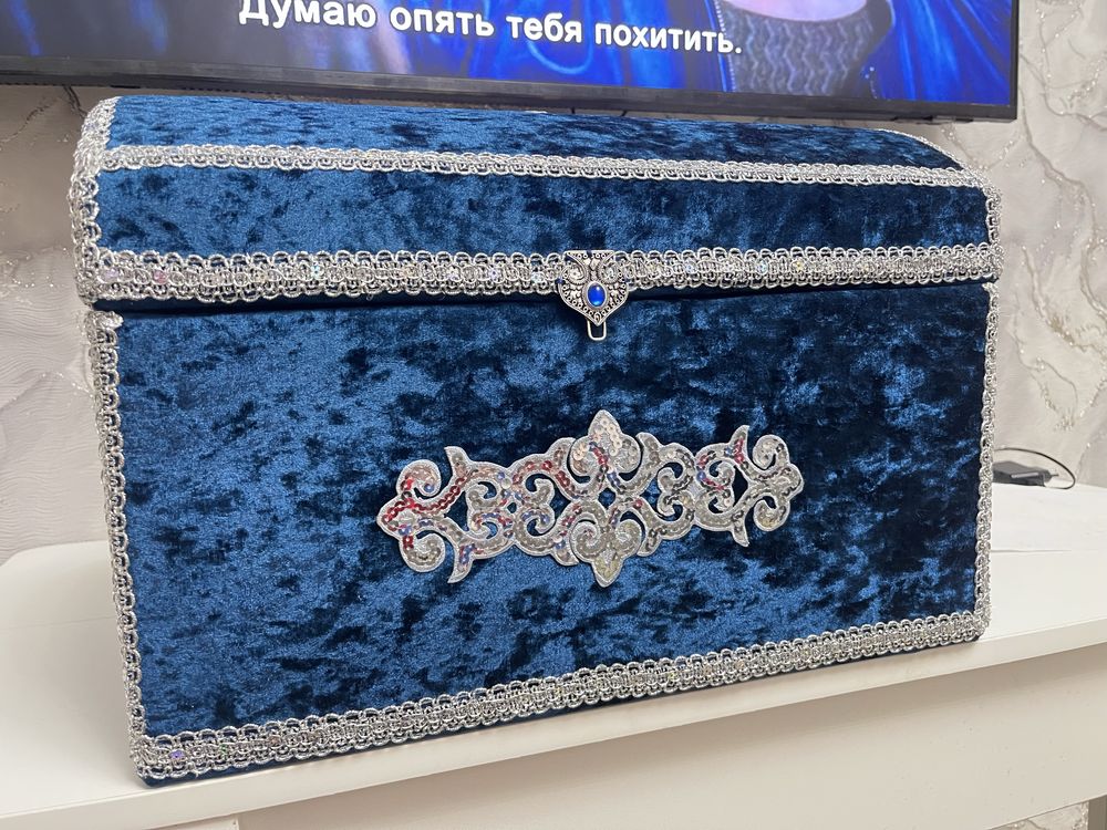 Продам Сандык (ручная работа)