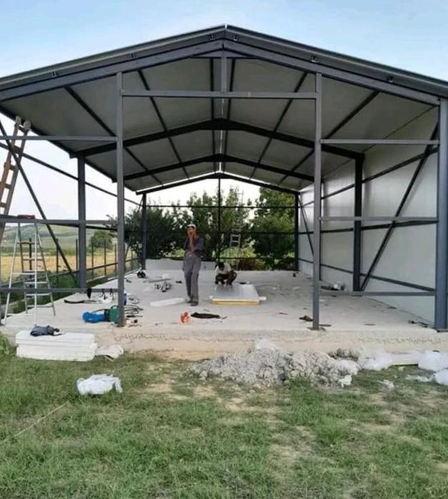 Vând hală metalică cu tot cu tabla