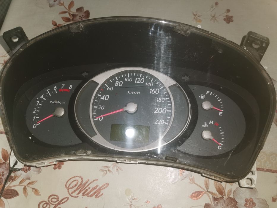 Ceas bord hyundai tucson 2008