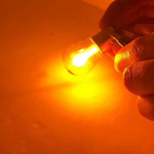 LED диодни крушки 2бр. за мигач P21W/ 18 диода ,Оранжева светлина