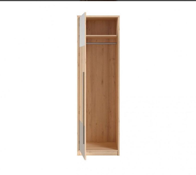 Vând pat etajat cu mobilier cameră copii