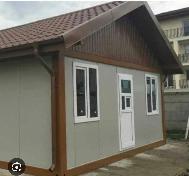 Casă pe structură metalică