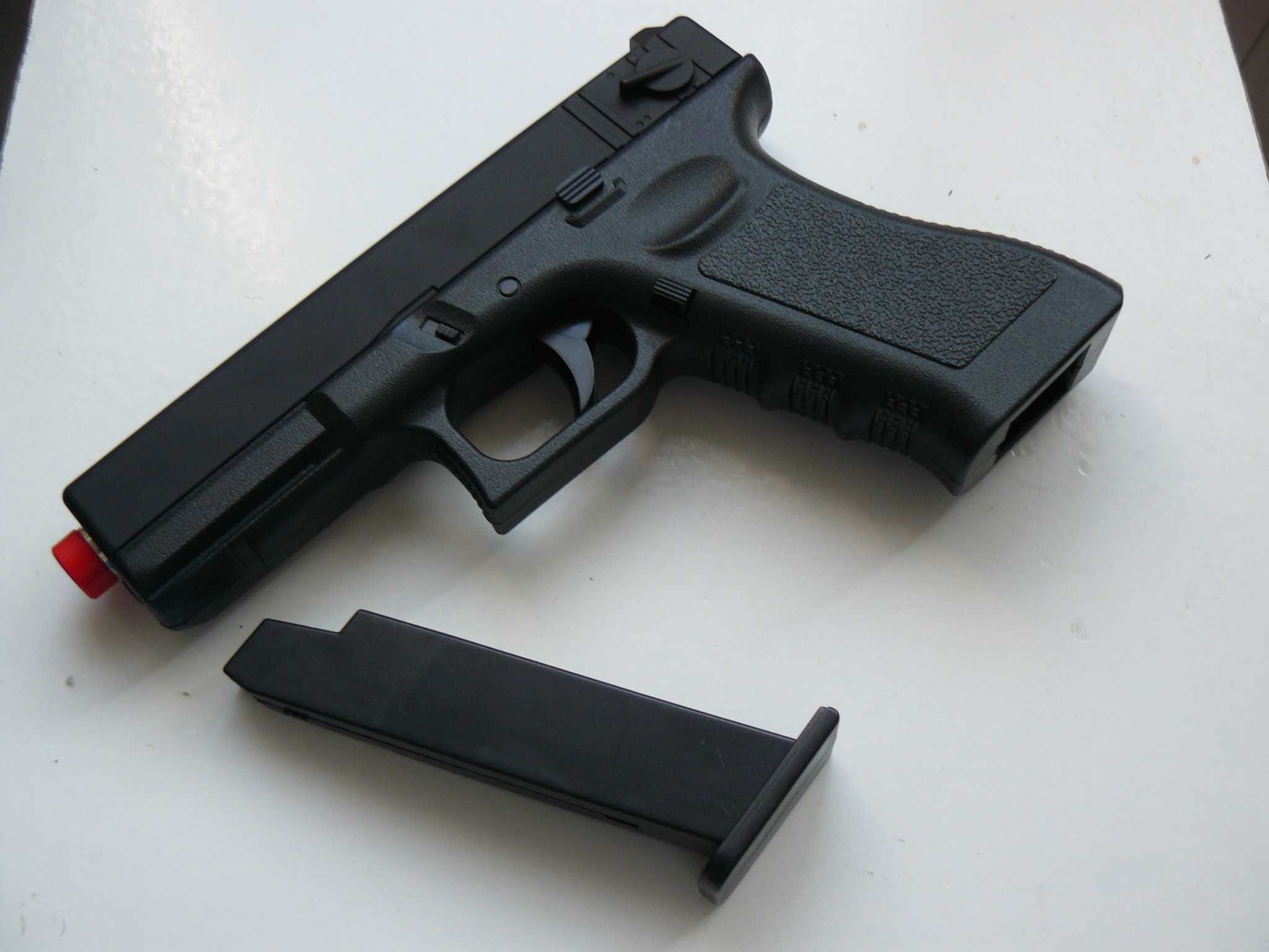 Pistol Airsoft GLOCK 18 GE3007 Mecanism Pe ARC/SPRING, Nou,Golden Hawk