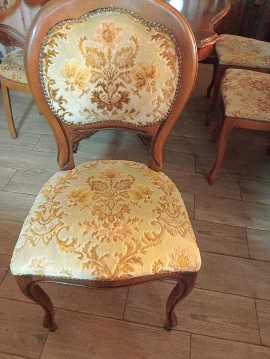 Masa cu 6 scaune lemn masiv Italia