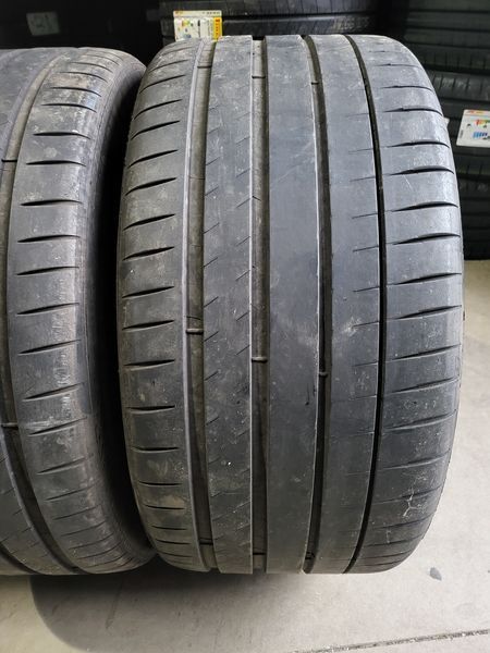 325/35/22 MICHELIN 2бр