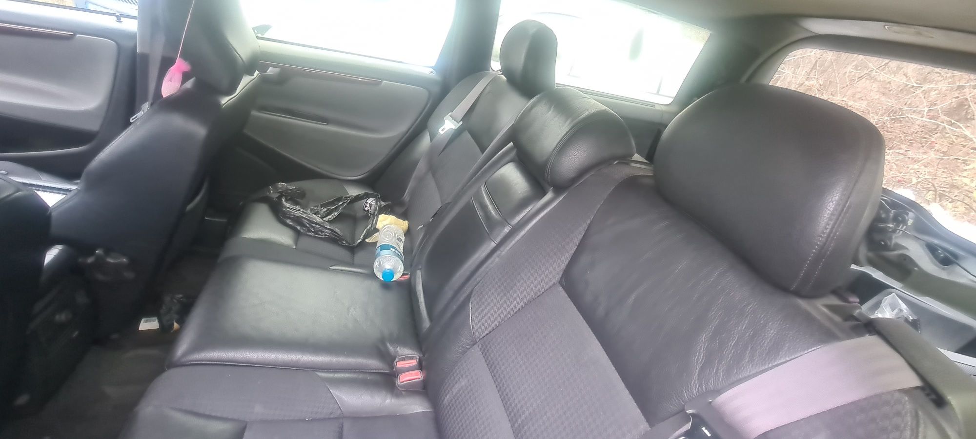 Volvo v70 2.5d на части
