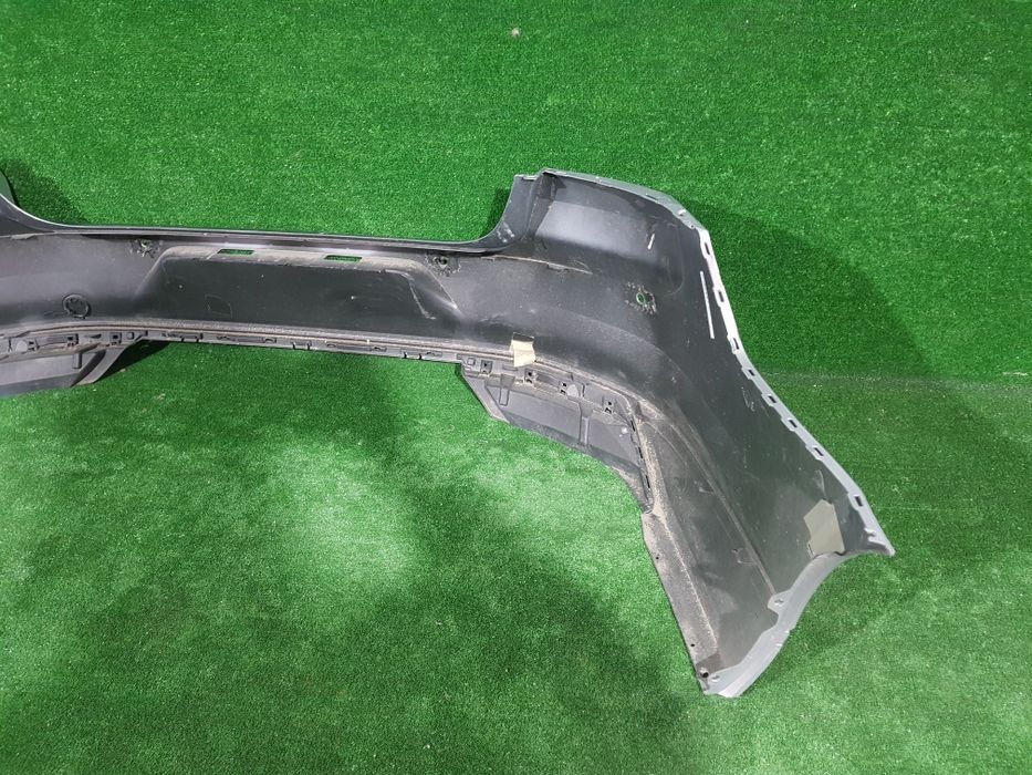 Bara spate VW Passat B8 an 2019-2022