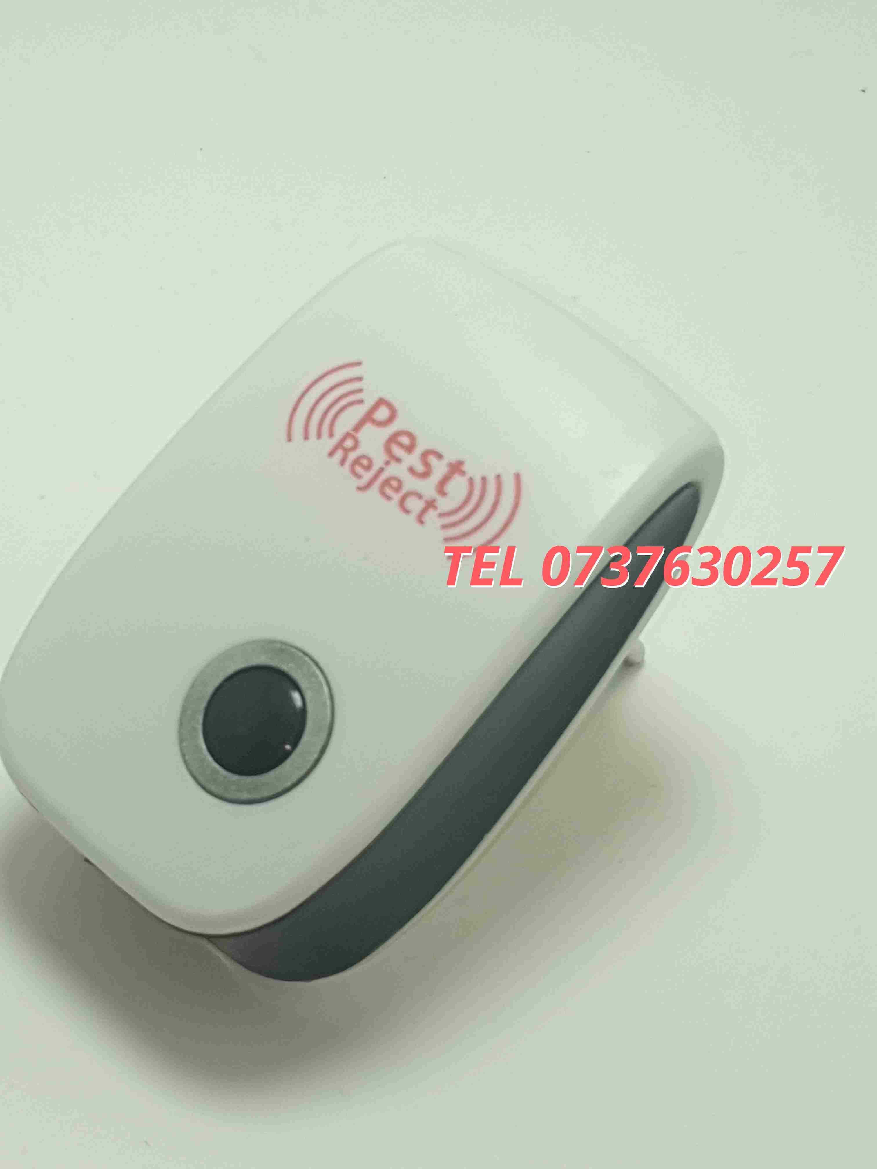 Pest Repeller Anti Soareci Anti Insecte Anti Daunatori Priza Norma