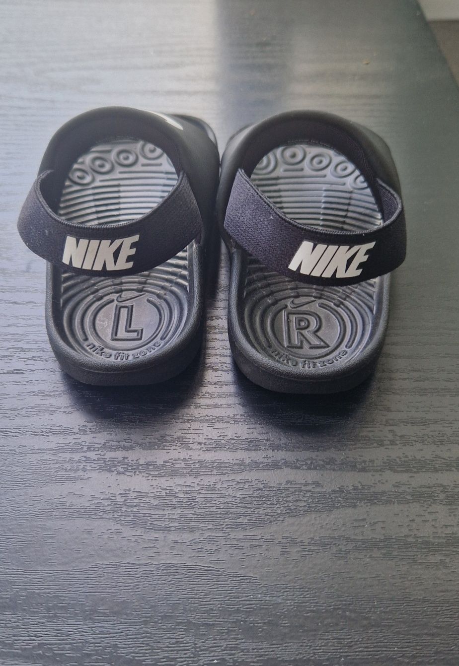 Детски сандали Nike
