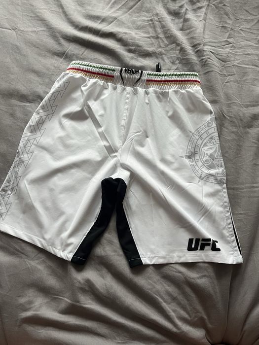 Къси шорти Venum