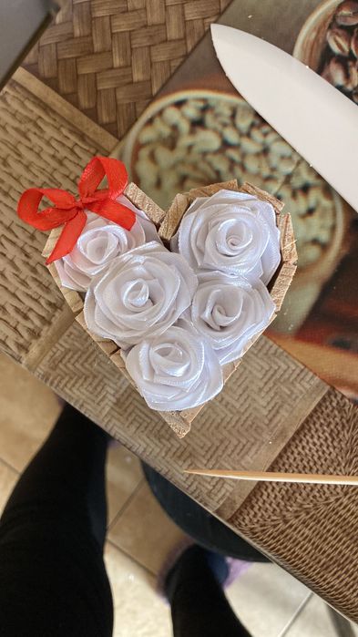 Ornamente făcute manual