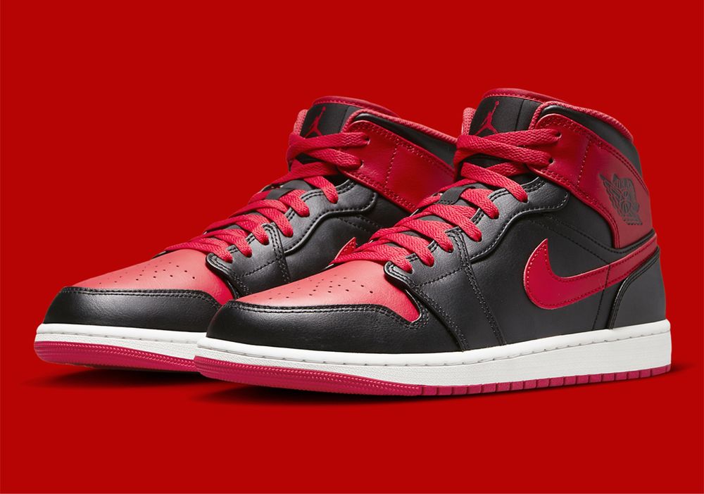 Jordan 1 обувки 42 номер