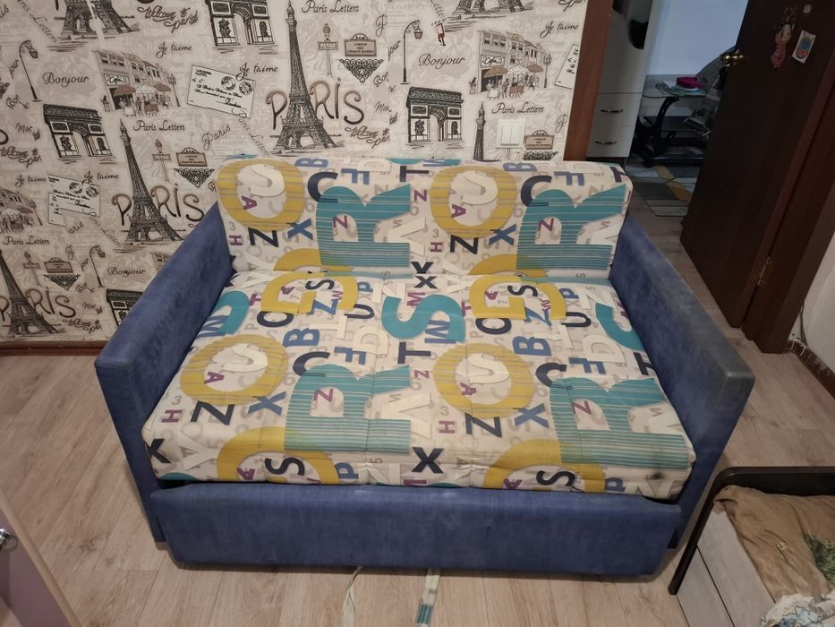 Отдам диван бесплатно