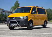 Volkswagen Transporter T5 7+1 locuri, clima, pilot automat, 140 cai, bullbar, praguri, bari