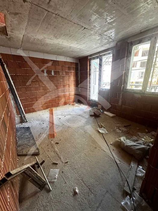 Продава се Двустаен апартамент в София, Студентски град - 42 кв.м за 2189 €/кв.м - Снимка #2