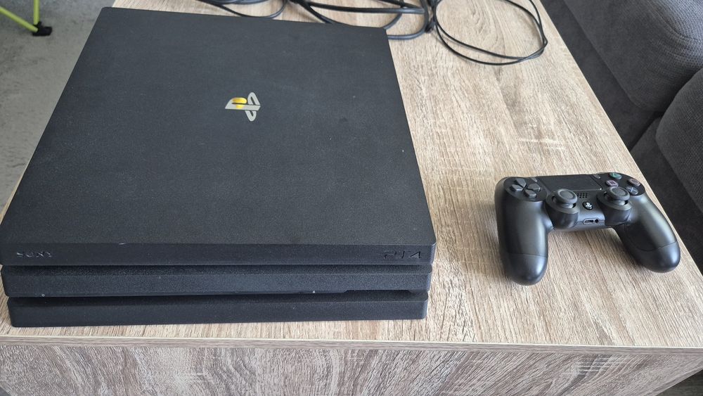 PlayStation 4 Pro 4K 1 TB