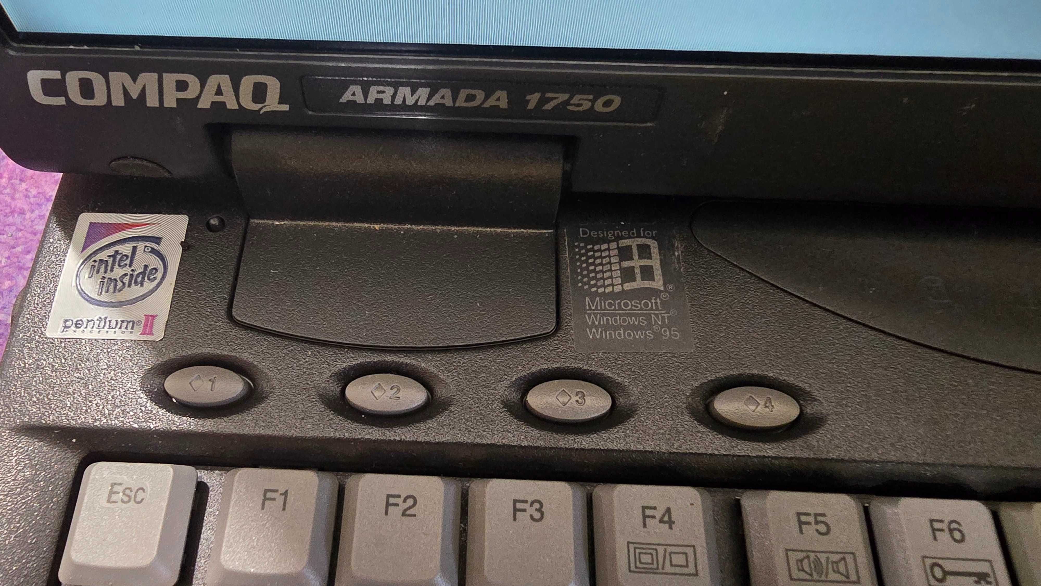 Лаптоп Compaq Armada 1750 Ретро Pentium II