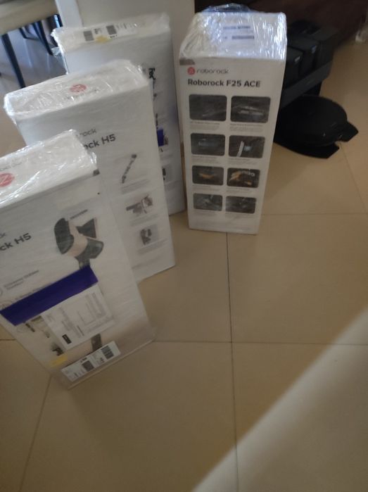 Aspirator vertical aspirare și spălare Roborock