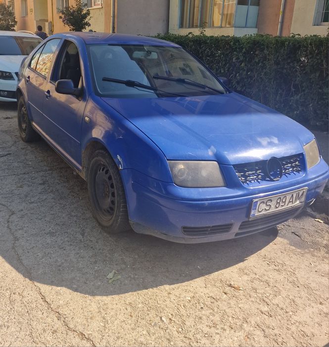 Volkswagen Bora Albastra