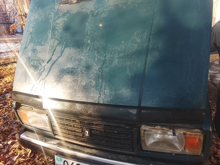 Продам ваз 2107 зелёным цветом